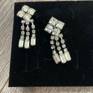 1940's Crystal Rhinestone Chandelier Screwback Earrings, 1.5" long,